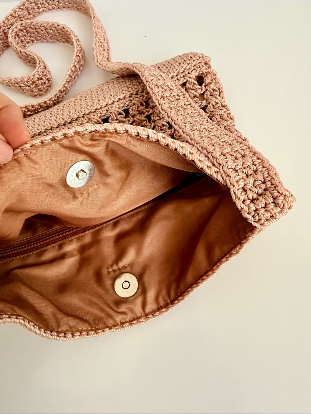 Handcrafted Crochet Crossbody Bag - Blush - Picture 2 of 6